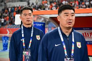 鲁媒：泰山俱乐部需改掉被动补锅的老毛病，帅位不能再模糊敷衍